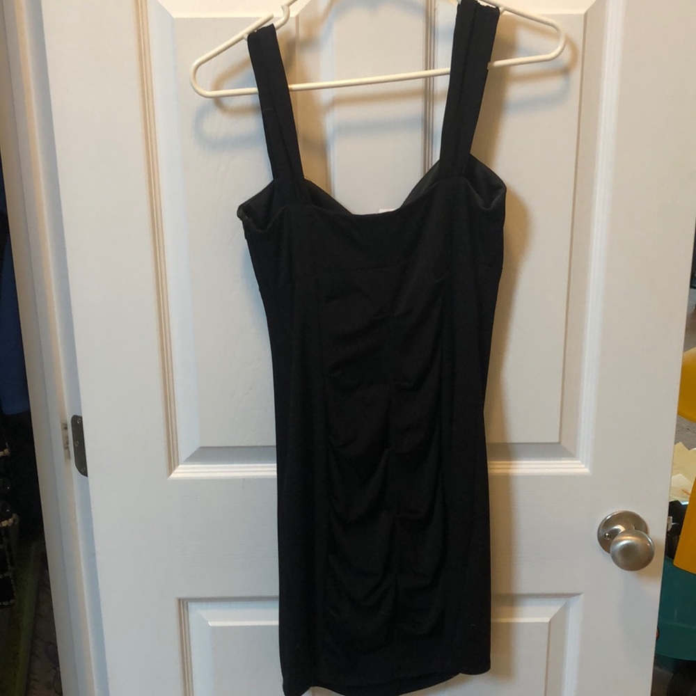 Little black dress NWT M - Picture 3 of 3
